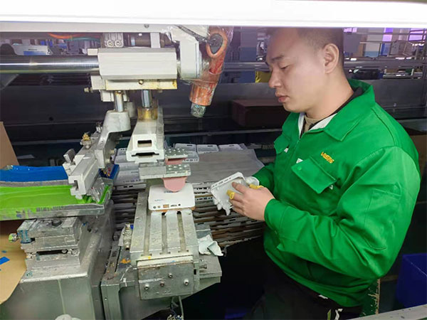 精密注塑 訂購注塑模具你需要知道的點(diǎn)